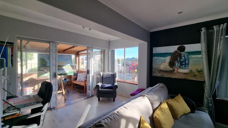 5 Bedroom Property for Sale in Tergniet Western Cape